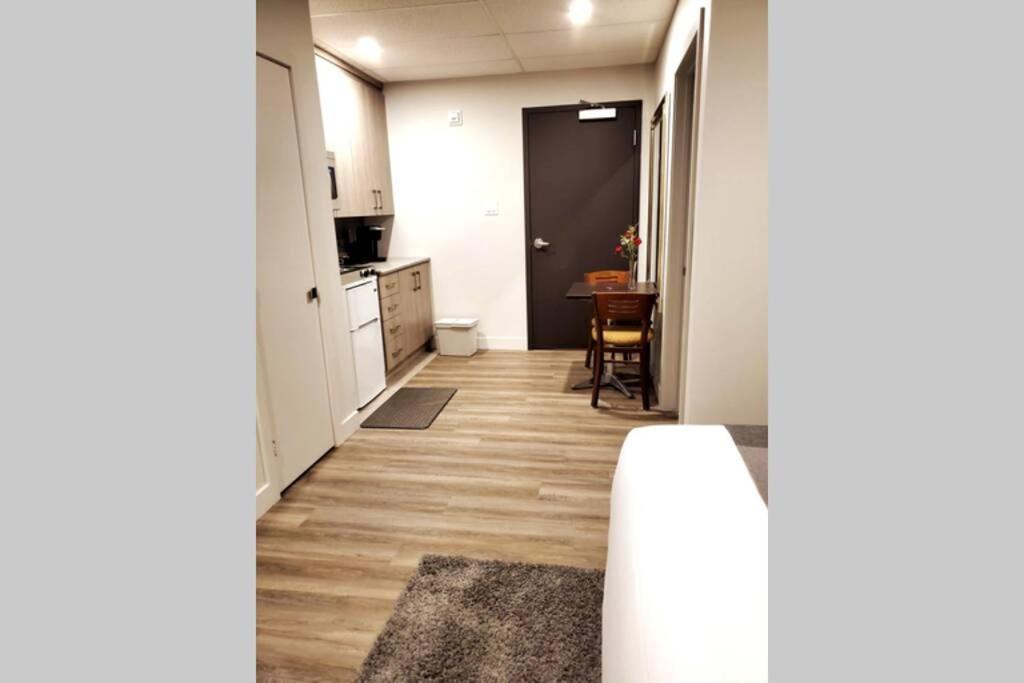 Cozy Sweet Studio #5, Only 10 Min To D.T. Ottawa Gatineau Exteriör bild